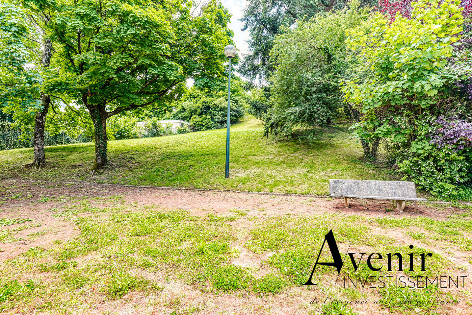 Image_1, Appartement, Saint-Priest, ref :JN3921C